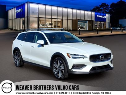 Used 2024 Volvo V60 B5 Cross Country Plus w/ Protection Package