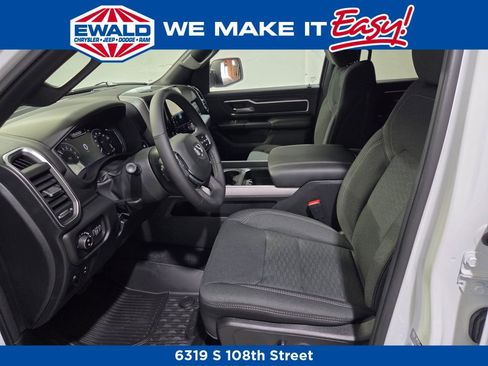 New 2026 RAM 1500 Big Horn AWD/4WD image 11