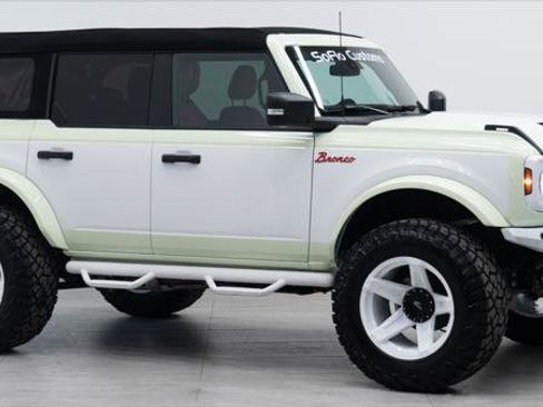 Used 2025 Ford Bronco Badlands AWD/4WD image 4