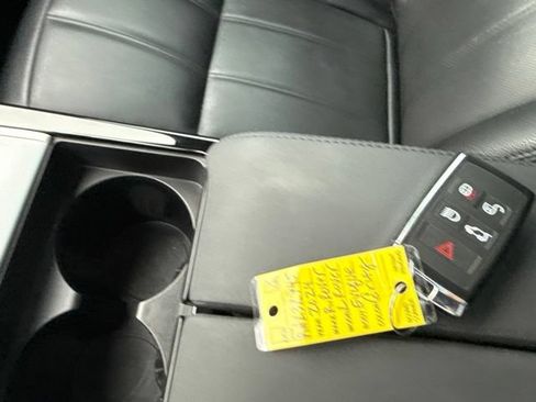 Used 2024 Land Rover Range Rover Evoque S AWD/4WD image 30