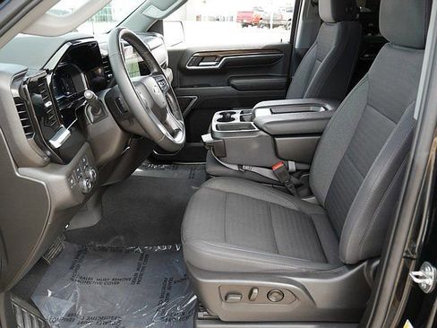 Used 2023 Chevrolet Silverado 1500 LT image 10