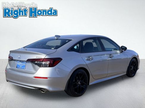 Certified 2025 Honda Civic Sport image 8