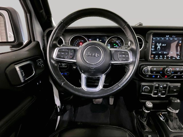 Used 2021 Jeep Wrangler Unlimited Sahara AWD/4WD image 5