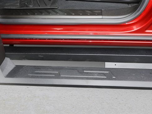 Used 2024 Chevrolet Colorado Trail Boss w/ Technology Package image 26