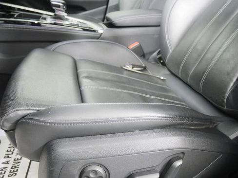 Used 2022 Audi A4 2.0T Premium Plus w/ Premium Plus Package image 10