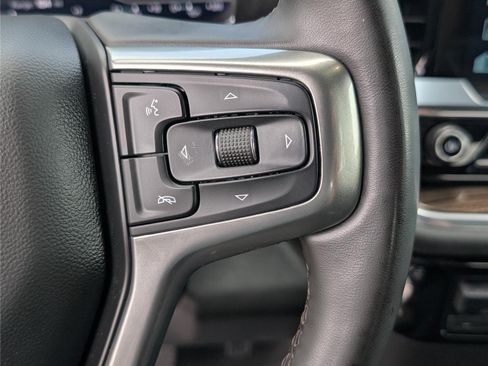Used 2025 Chevrolet Silverado 2500 LT w/ Convenience Package AWD/4WD image 23