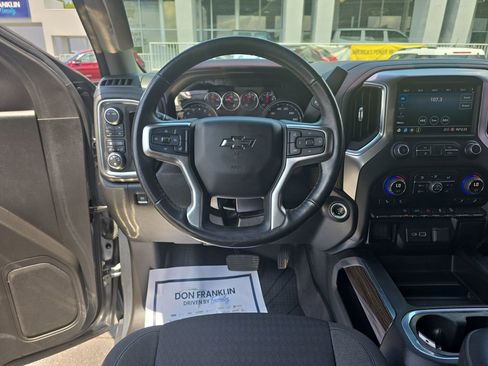 Used 2020 Chevrolet Silverado 1500 LT Trail Boss AWD/4WD image 13