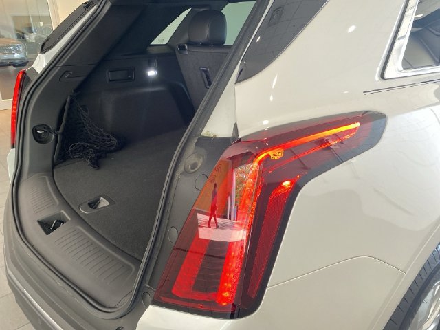 Used 2023 Cadillac XT5 Luxury FWD image 14