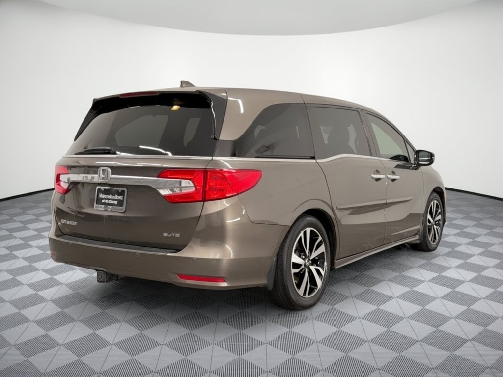 Used 2018 Honda Odyssey Elite image 9