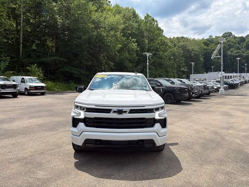 Used 2025 Chevrolet Silverado 1500 RST w/ Convenience Package II AWD/4WD image 8