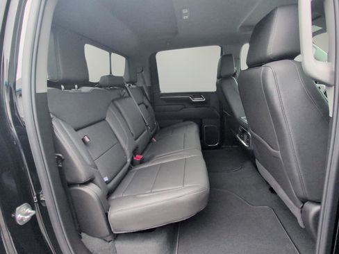 New 2026 GMC Sierra 2500 SLT w/ SLT Premium Package image 13