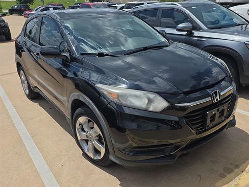 Used 2016 Honda HR-V LX image 11