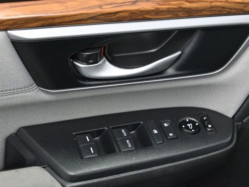 Used 2020 Honda CR-V EX image 11