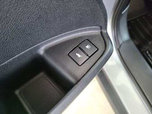 Used 2018 Honda Pilot Elite image 26