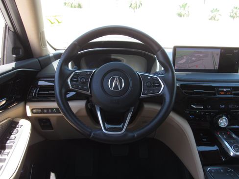 Used 2022 Acura MDX SH-AWD w/ Advance Package image 26