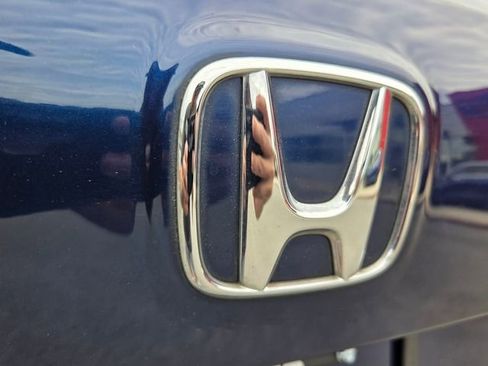 Used 2018 Honda Pilot Touring image 15