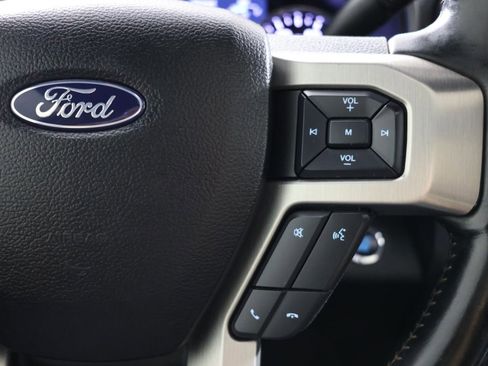 Used 2021 Ford F350 Platinum w/ Tremor Off-Road Package AWD/4WD image 31