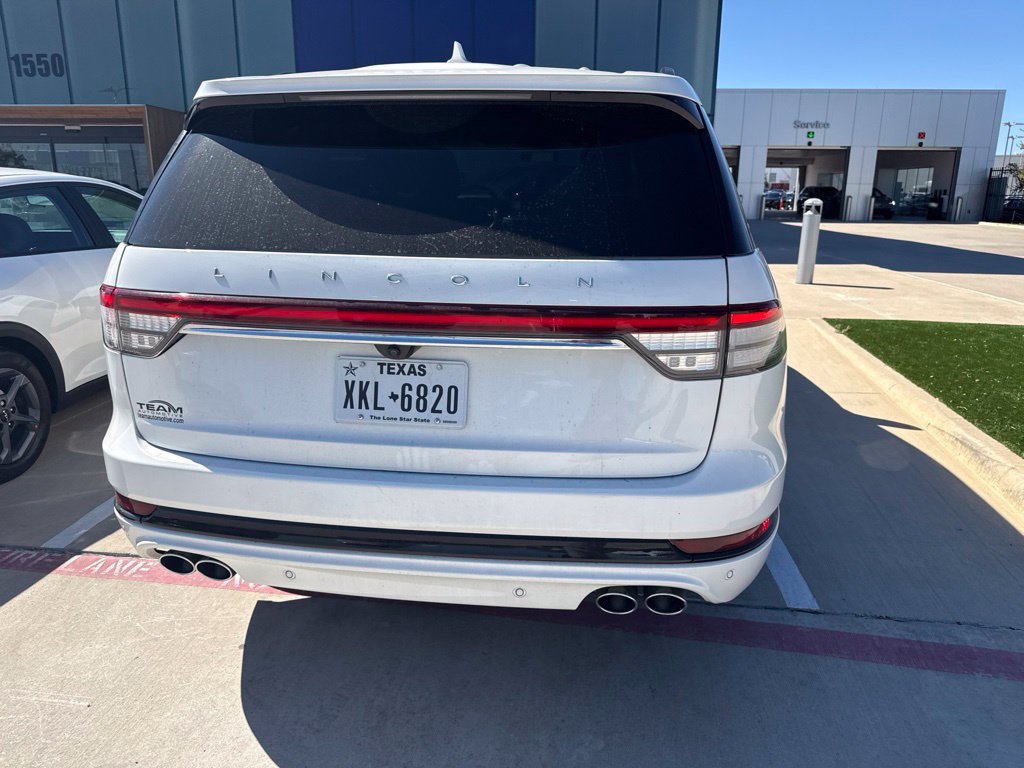 Used 2024 Lincoln Aviator Reserve w/ Jet Appearance Package AWD/4WD image 22