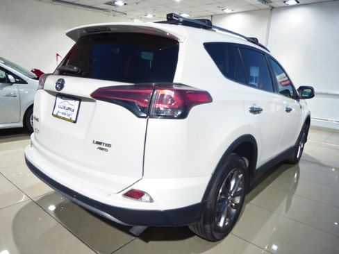 Used 2018 Toyota RAV4 Limited w/ All Weather Liner Package AWD/4WD image 11