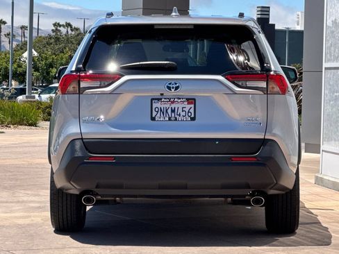 Used 2024 Toyota RAV4 XLE w/ Convenience Package AWD/4WD image 5
