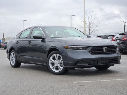 New 2026 Honda Accord LX image 2