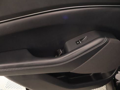 Used 2025 Ford Mustang Mach-E Select RWD image 15