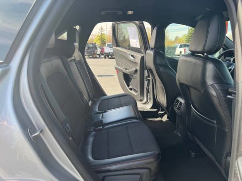 Used 2024 Ford Escape ST-Line AWD/4WD image 32