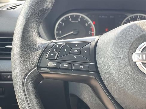 Used 2024 Nissan Sentra S FWD image 25