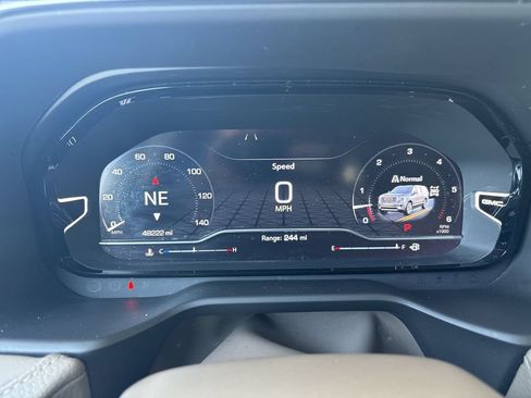 Certified 2023 GMC Yukon Denali AWD/4WD image 11