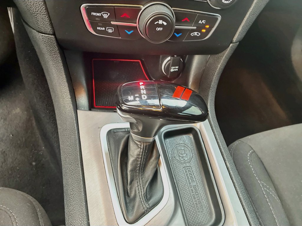 Used 2023 Dodge Charger SXT RWD image 16