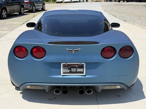 Used 2006 Chevrolet Corvette Z06 w/ Preferred Equipment Group RWD image 6