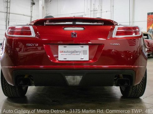 Used 2009 Saturn Sky Red Line image 7