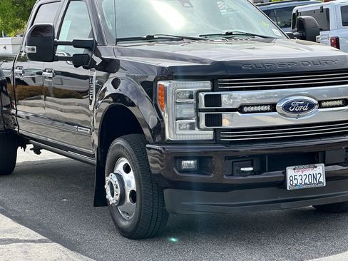 Used 2019 Ford F350 Limited AWD/4WD image 11