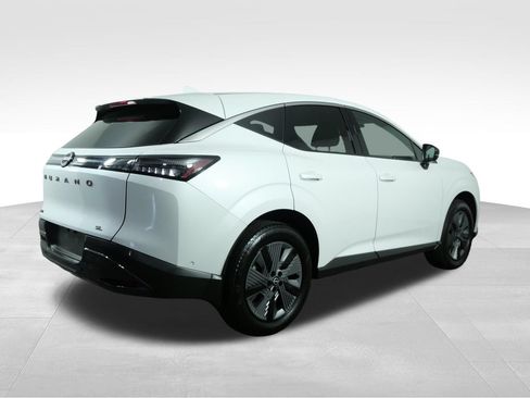 Used 2025 Nissan Murano SL w/ Cargo Package AWD/4WD image 10