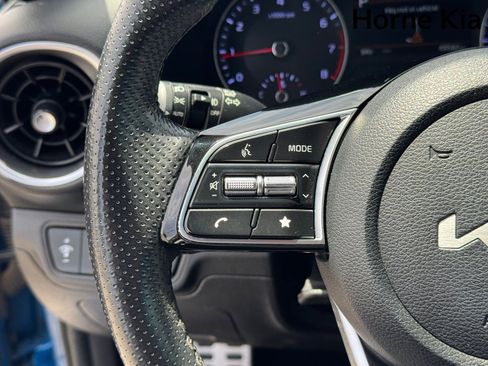 Certified 2022 Kia Forte GT-Line FWD image 18