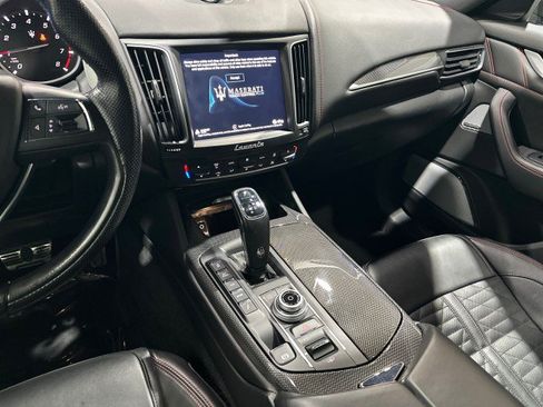 Used 2019 Maserati Levante S GranSport AWD/4WD image 5