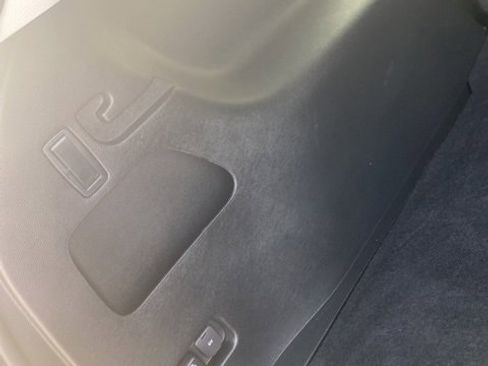 Used 2022 Ford Edge SEL w/ Convenience Package image 11