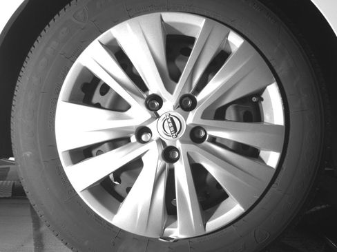 Used 2025 Nissan Sentra S FWD image 15