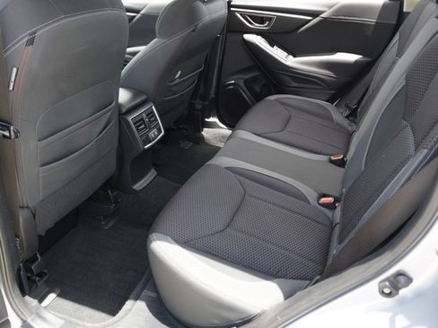 Used 2020 Subaru Forester Premium AWD/4WD image 30