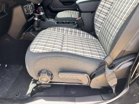 New 2026 Jeep Gladiator Sport AWD/4WD image 18