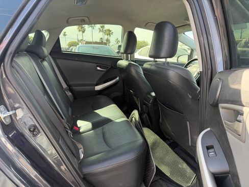 Used 2012 Toyota Prius Four image 18