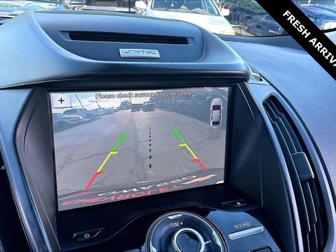 Used 2017 Ford Escape Titanium FWD image 14