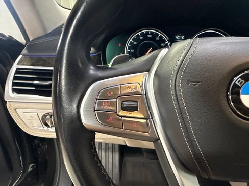 Used 2016 BMW 750i xDrive AWD/4WD image 13