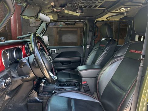 Used 2021 Jeep Wrangler Unlimited Rubicon AWD/4WD image 19