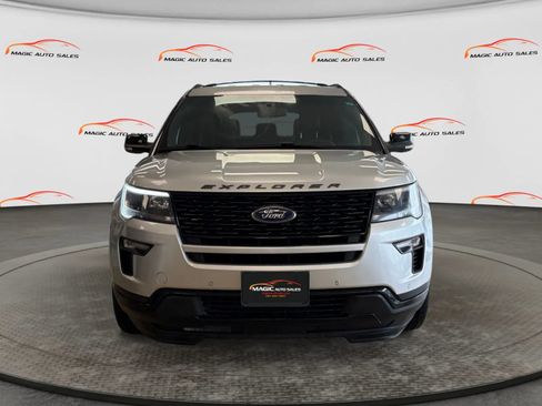 Used 2019 Ford Explorer Sport AWD/4WD image 3