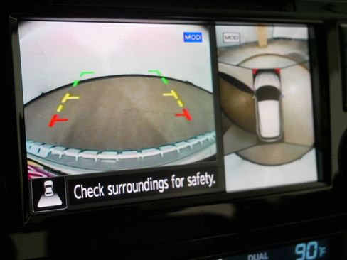 Used 2022 Nissan Rogue Sport SL image 33