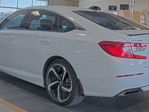 Used 2022 Honda Accord Sport image 3