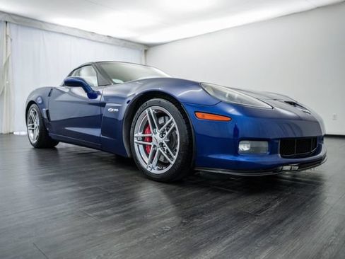 Used 2007 Chevrolet Corvette Z06 w/ Preferred Equipment Group RWD image 22