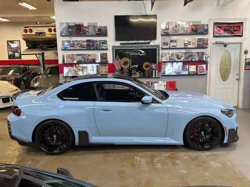 Used 2023 BMW M2 w/ Carbon Package RWD image 4