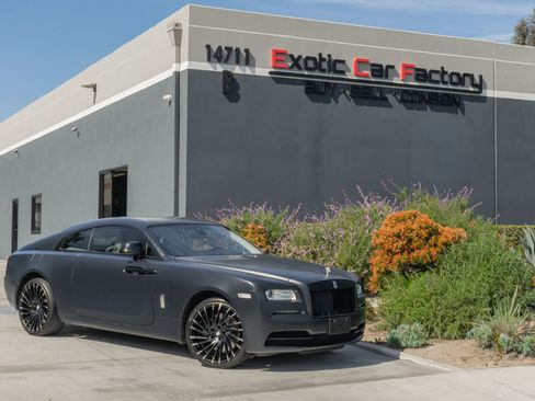 Used 2016 Rolls-Royce Wraith image 1